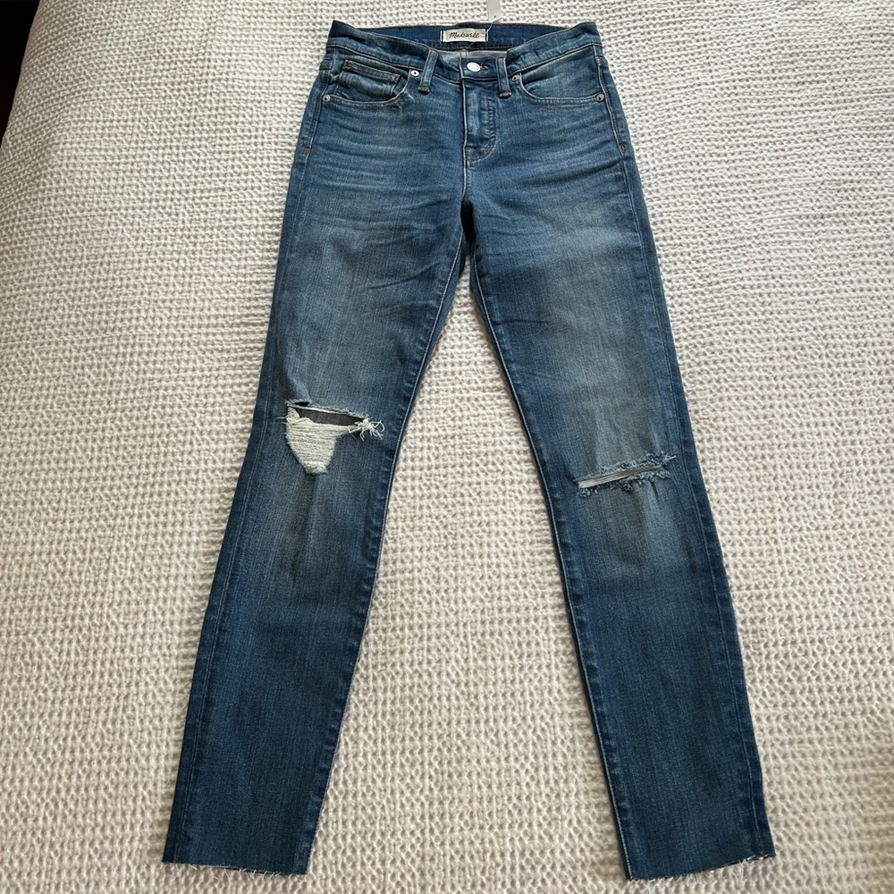 LikeNew Madewell 26 Skinny Jean 9” High Rise Ankle Crop Distressed Raw HemG1421